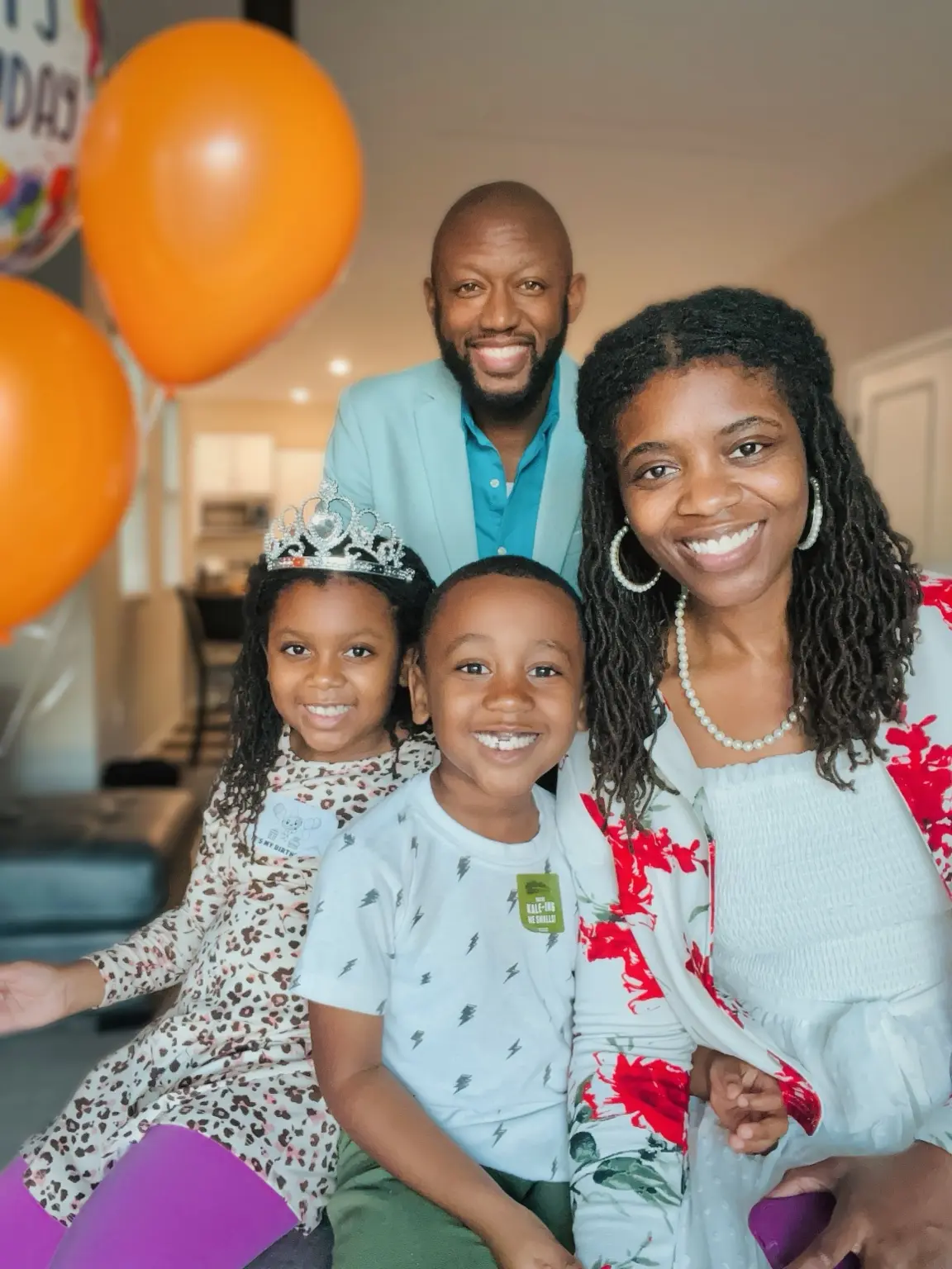 Dee Bright Jr. with his wife Alicia and their children